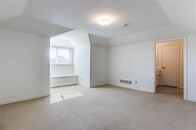 Building Photo - 10511 Ravenscroft Dr