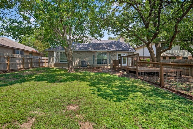 Building Photo - Schertz School District in Woodland Oaks S...