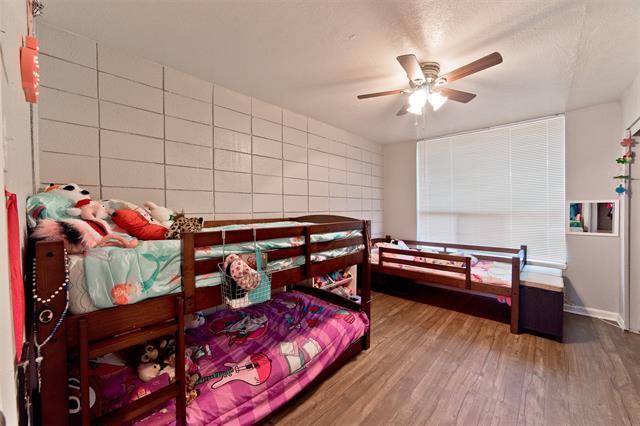 Building Photo - 9008 San Benito Way