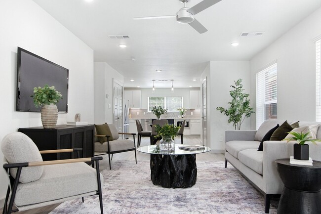 Building Photo - ** MOVE IN SUMMER 6/28/2028 **  4 Bedroom ...