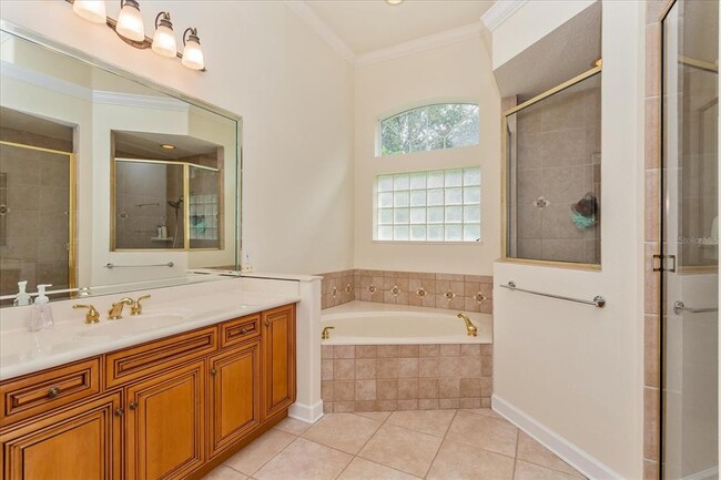 Building Photo - 10606 Boca Pointe Dr