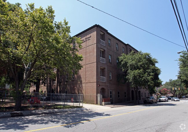Primary Photo - Glen McConnell Residence Hall