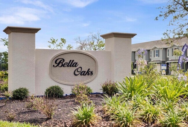 Building Photo - 53 Bella Oaks Dr