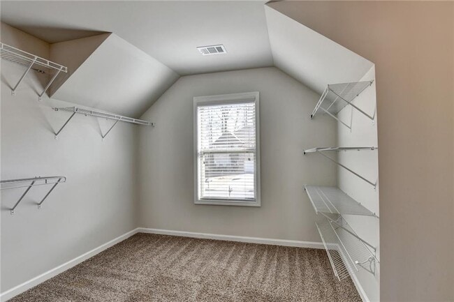 Building Photo - 4810 Haysboro Way