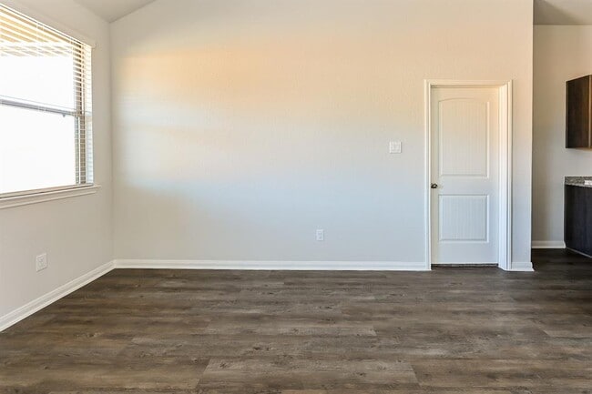 Building Photo - 26215 Cooperstown Wy