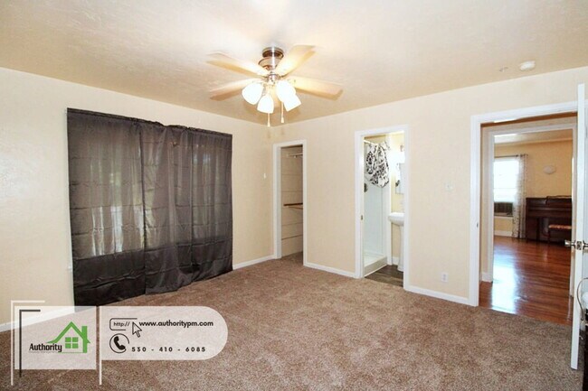 Building Photo - 2391 Placer St