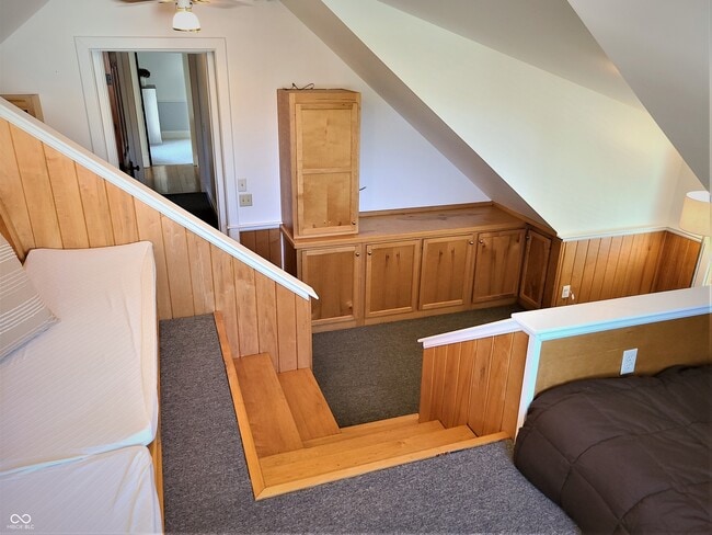 Building Photo - 131 1st Ave NW