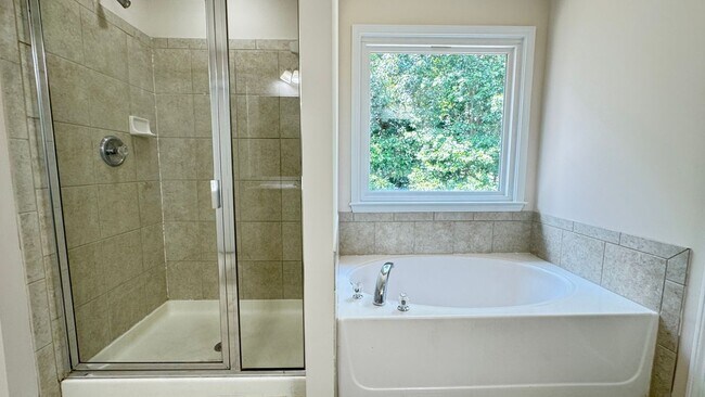 Building Photo - 3695 Fedorite Walk