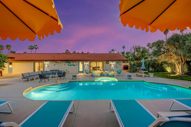 Building Photo - 2230 Tamarisk Rd