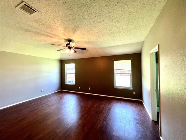 Building Photo - 9900 Tyler Dr