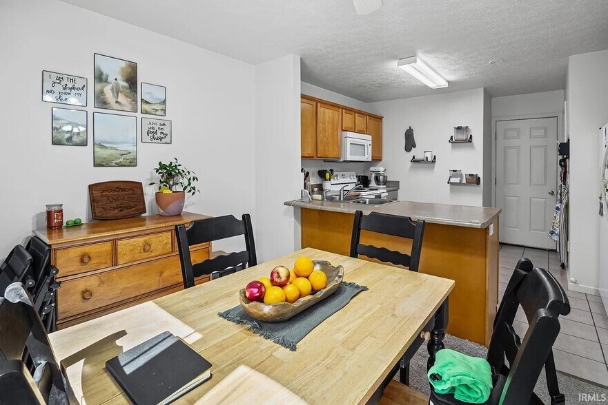 Building Photo - 2811 Wyndham Way