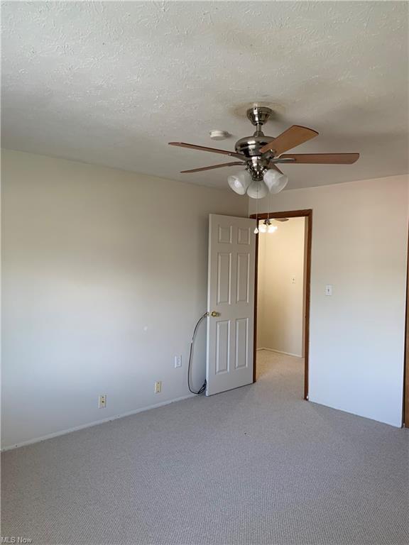 Building Photo - 4682 Country Ln