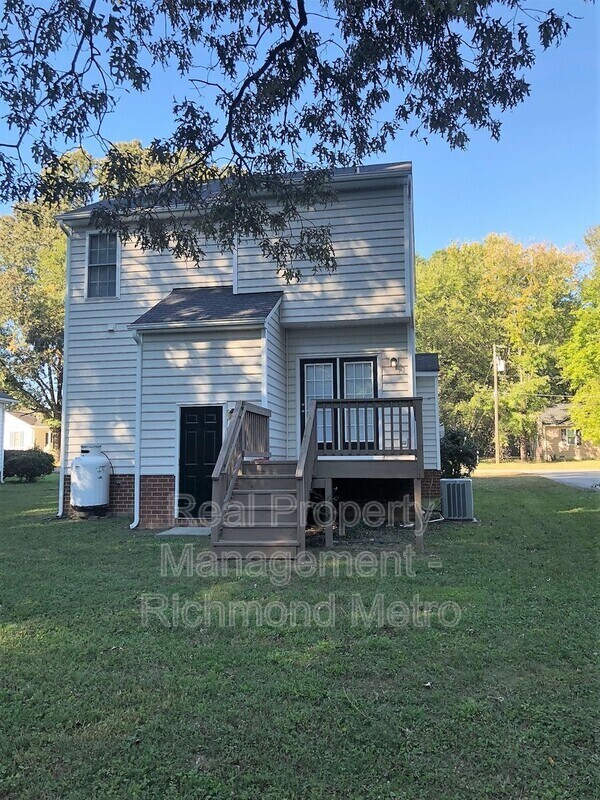 Building Photo - 409 Wilmer Ave
