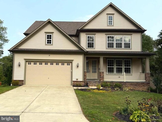 Primary Photo - 7621 Leonard Dr