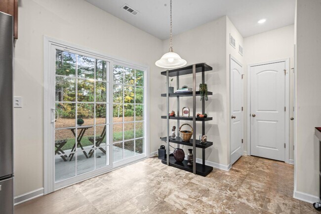 Building Photo - 13513 Browhill Ln