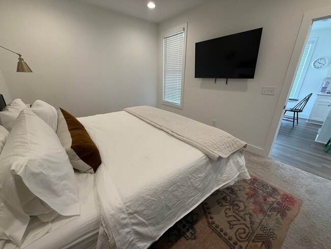 Building Photo - Northgate Townhome - Auburn