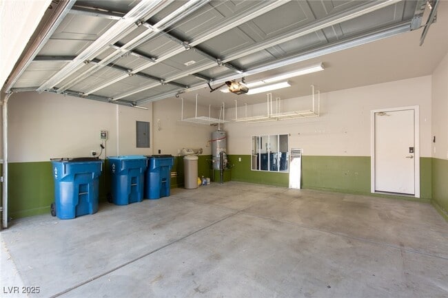 Building Photo - 11572 W Aruba Beach Ave