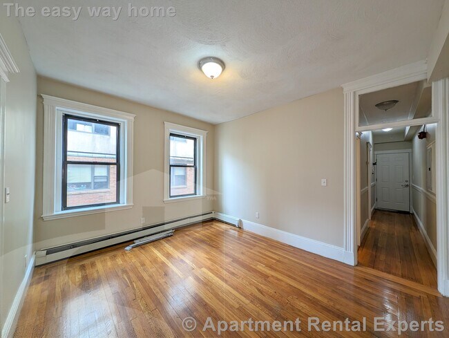 Building Photo - 77 Hancock St