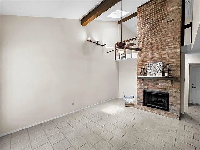 Building Photo - 1084 Sunmeadow Dr