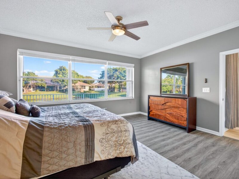 Building Photo - 233 W Coral Trace Cir