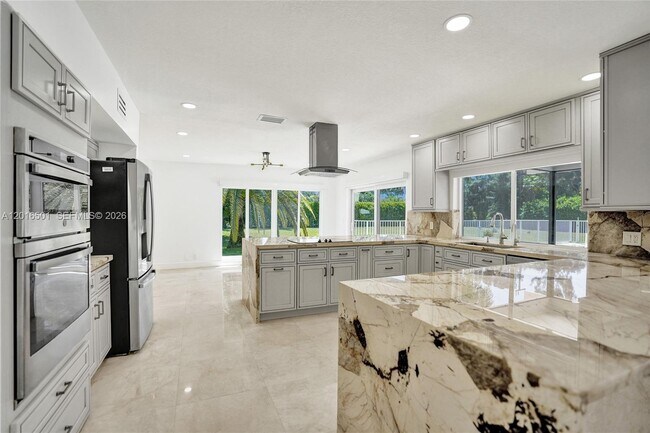 Building Photo - 4024 Frances Dr