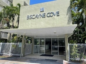 Building Photo - 665 NE 83rd Terrace