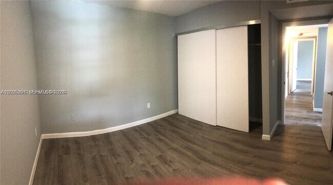 Building Photo - 15285 SW 107th Ln