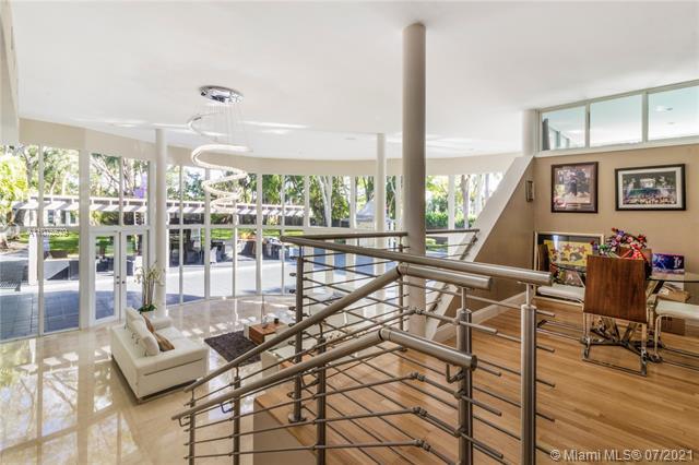 Building Photo - 8425 SW 58th St