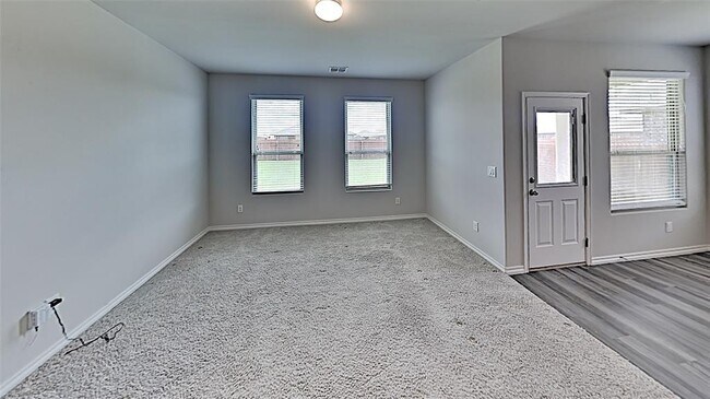 Building Photo - 2516 Caden Ct