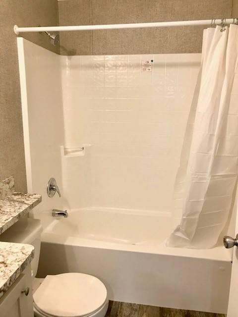 Building Photo - 82 Branch Hill Ct