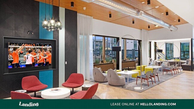 Building Photo - 9314 W Russell Rd