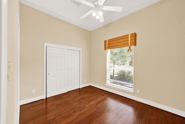 Building Photo - 4317 Willowbend Blvd