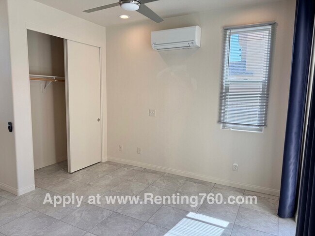 Building Photo - Incredible 4 Bed 3 Bath Home In Sage Estates!!!