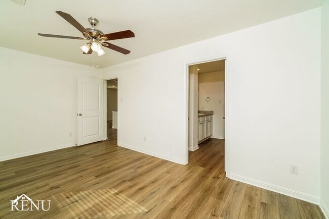 Building Photo - Coming Soon!