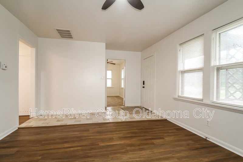 Building Photo - 2218 N Midwest Blvd