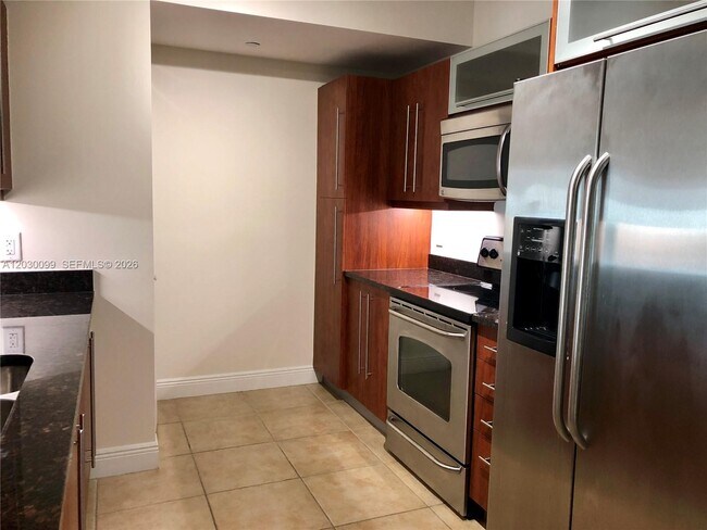 Building Photo - 7350 SW 89th St