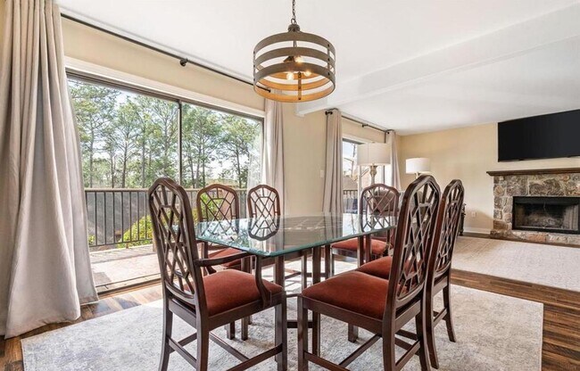 Building Photo - 102 Cambrian Way