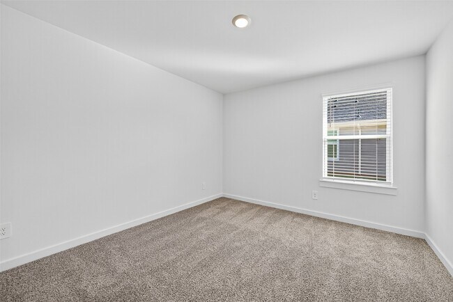 Building Photo - 4215 Russet Elm Ln