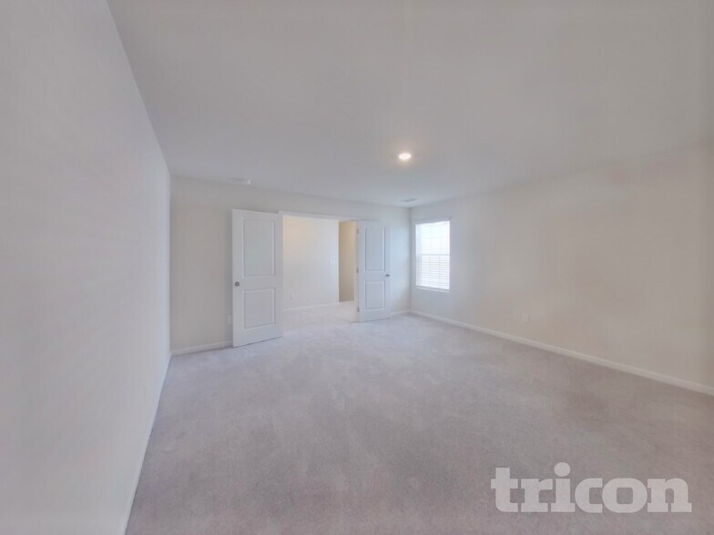 Building Photo - 2115 Brechin Rd