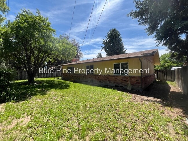 Building Photo - 1820 Avalon St