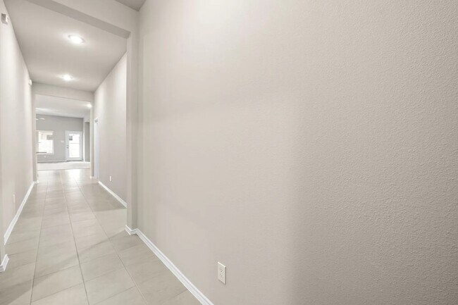 Building Photo - 1326 Munson Valley Rd