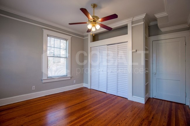 Building Photo - 729 Bonaventure Ave NE