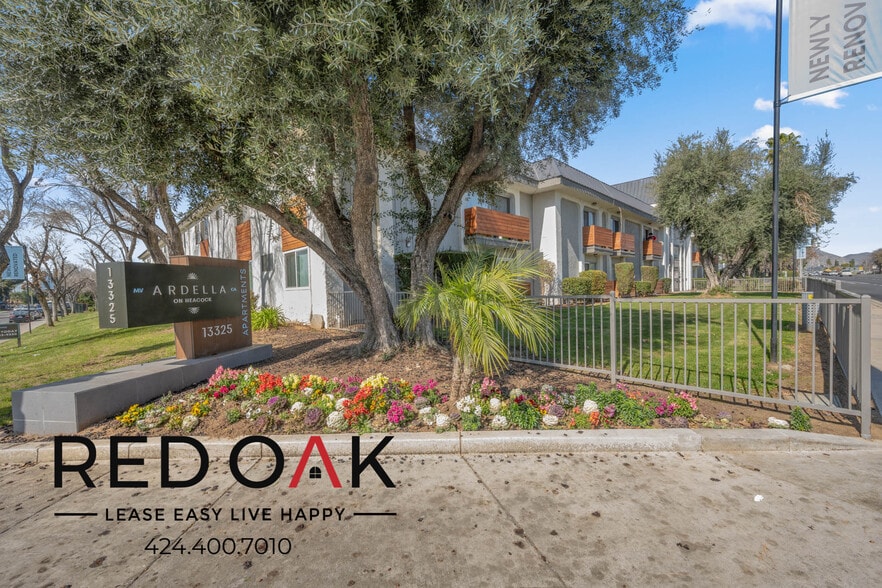 Building Photo - 13325 Heacock St