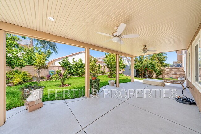 Building Photo - 12494 Breeze Ln