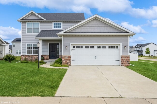 Primary Photo - 3802 Slate Dr