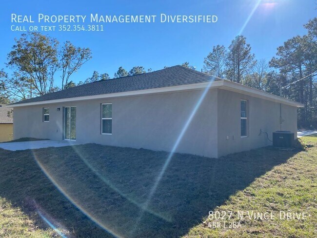 Building Photo - 8027 N Vince Dr