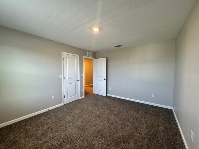 Building Photo - 4 Bed/3 Bath/2 Car Garage New Construction...