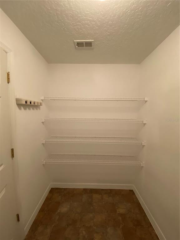 Building Photo - 3826 Klondike Pl