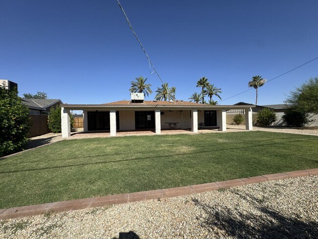 Building Photo - 4426 N 85th St