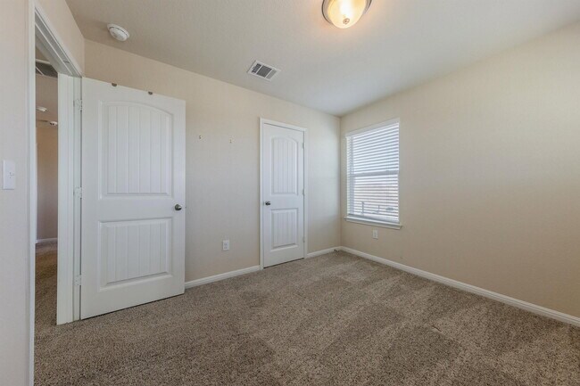 Building Photo - 1248 Fairhaven Gtwy